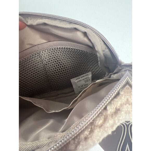 NEW Cross Body Bag Victoria Secret Teddy Fur Plush Taupe - Picture 6 of 9